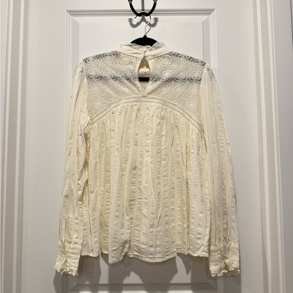 Elegant Cream Lace Blouse - Bohme - Picture 2 of 2